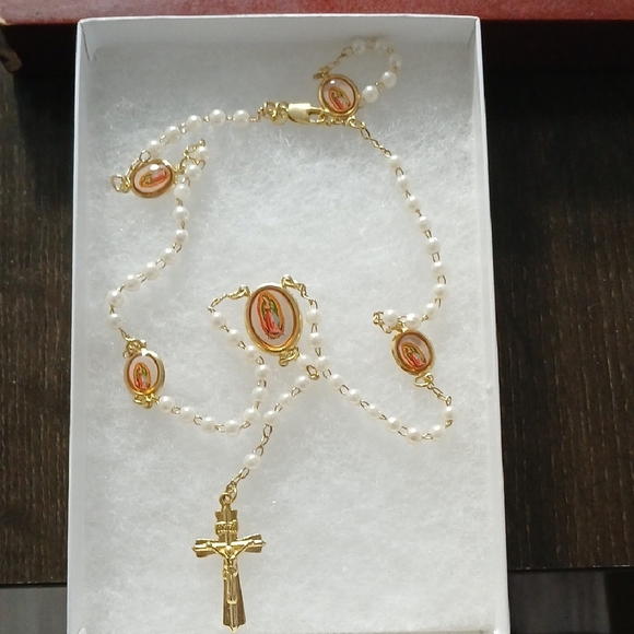 Gold and White Rosary Necklace - Picture 6 of 6